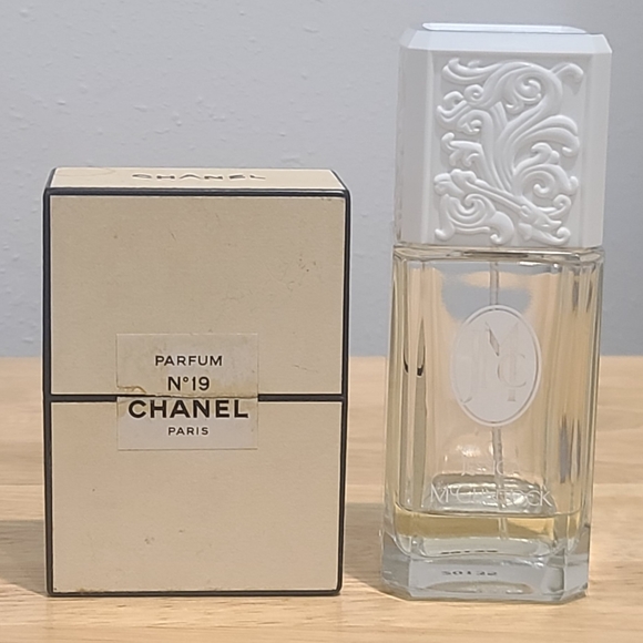 Womens perfume - Picture 1 of 7